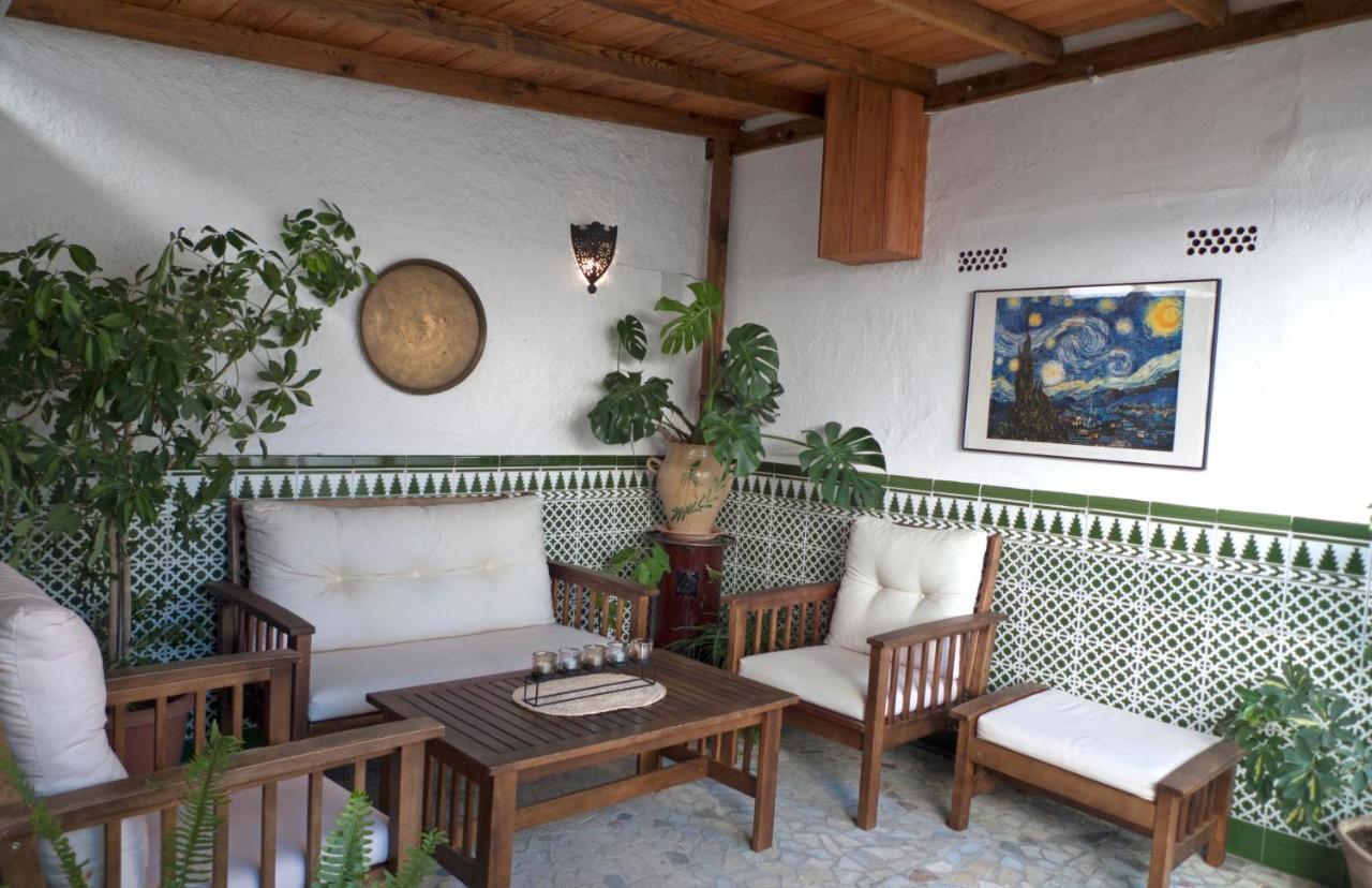 La Casa De Pintores, Junto Al Centro De Grenada